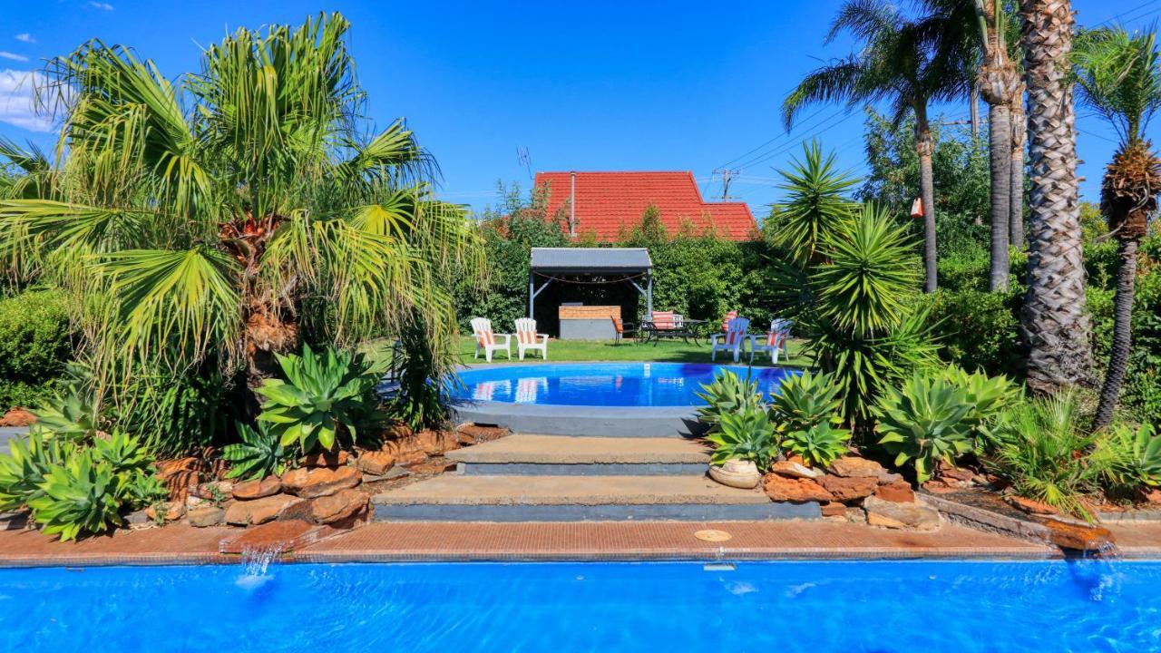 Country Leisure Motor Inn Dubbo Dış mekan fotoğraf