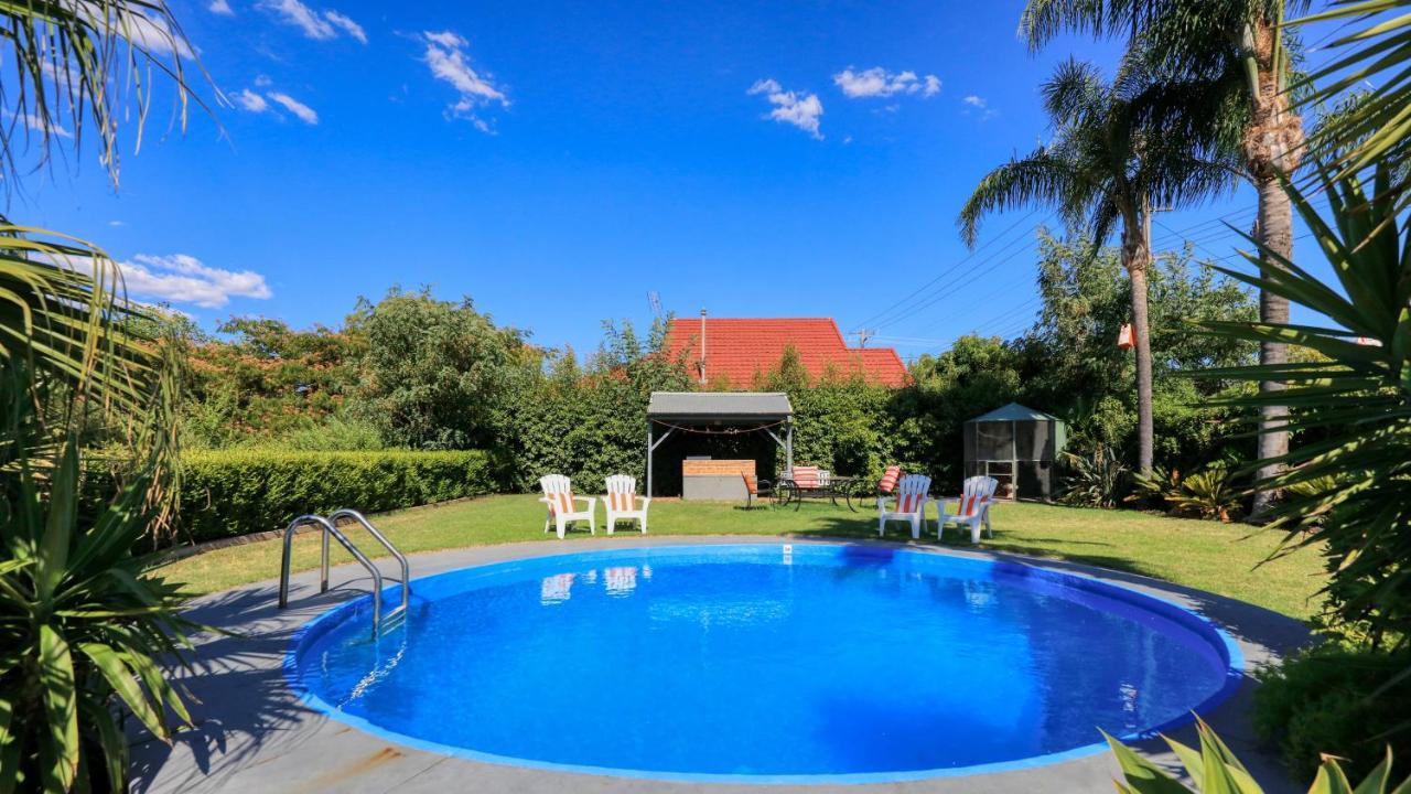 Country Leisure Motor Inn Dubbo Dış mekan fotoğraf
