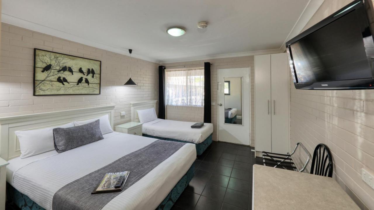 Country Leisure Motor Inn Dubbo Dış mekan fotoğraf